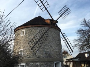 Větrný mlýn v Rudici