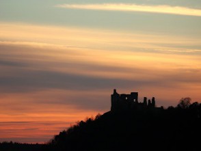 Boskovický hrad při západu slunce